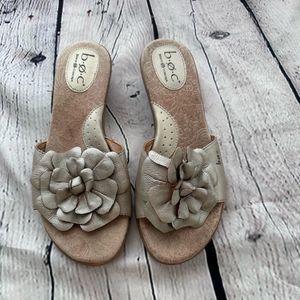 BOC By Born Womens Leather Gold Flower Slip On